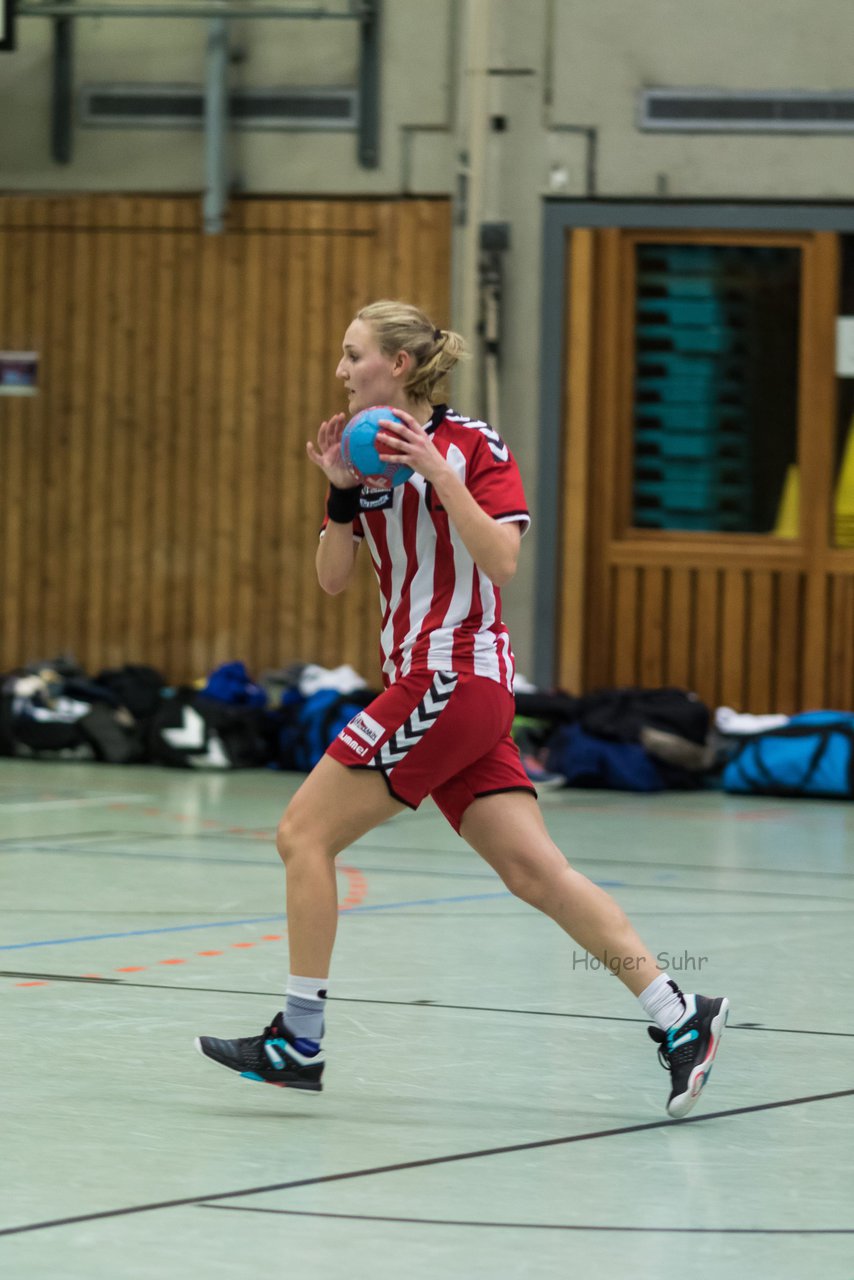 Bild 180 - Frauen Barmstedter TS - Buedelsdorfer TSV : Ergebnis: 26:12